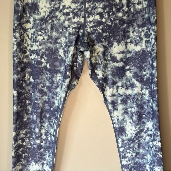 Fila Sport Blue Patterned Leggings Size XL - Picture 7 of 9